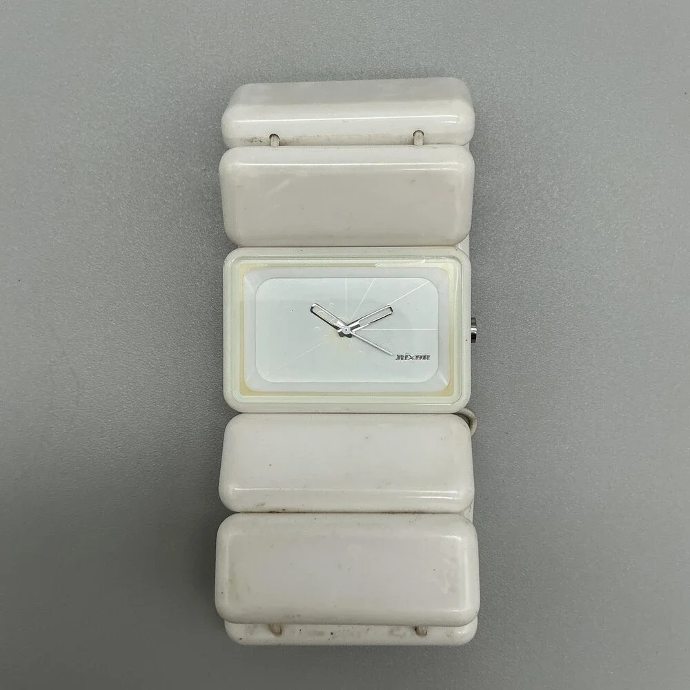 Nixon The Vega Womens Watch 43mm White Dial Stretch Band New Battery